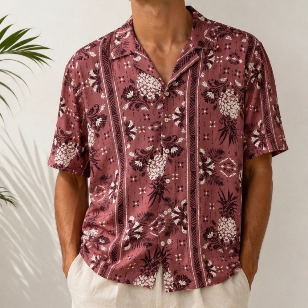 NWT No Boundaries Mens Camp Shirt Medium Mauve Pineapple Tropical Print